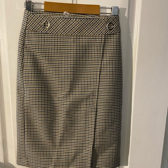 H&M business casual skirt - Picture 4 of 5